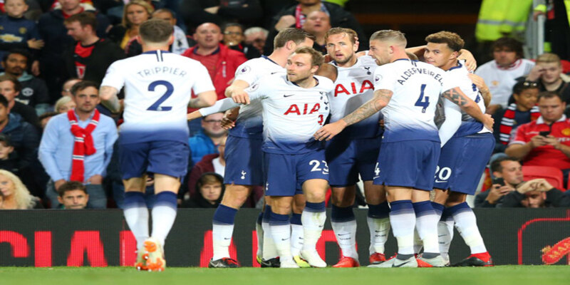 Đội hình ra sân trận đấu Man UTD 0-3 Tottenham khiến NHM thất vọng